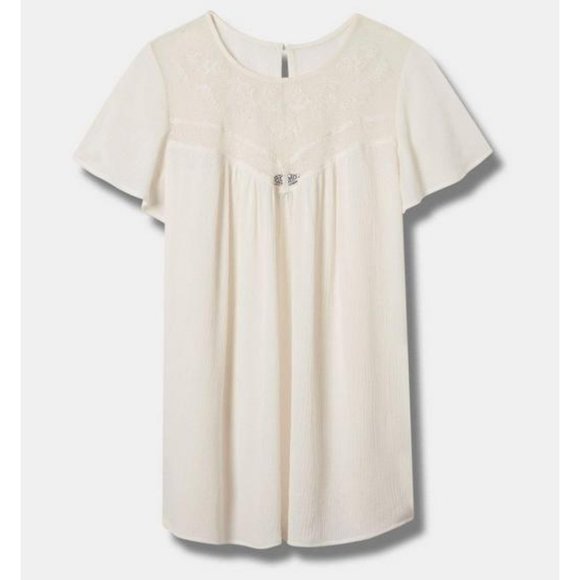 torrid Tops - Torrid Washable Crinkle Gauze Flutter Sleeve Lace Mix Top